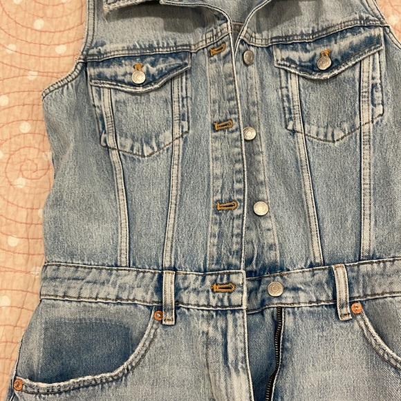 Zara jumpsuits vest style - Picture 3 of 8